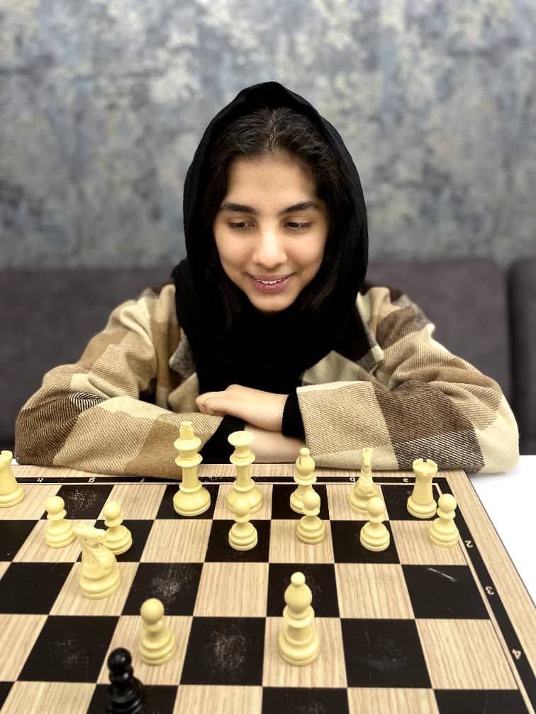 آنیسا دیوانی